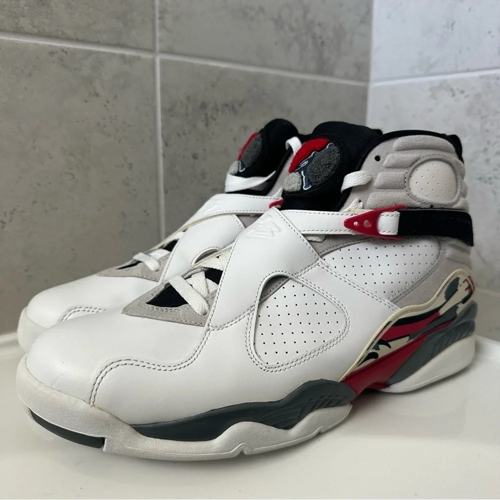 Jordan retro bugs